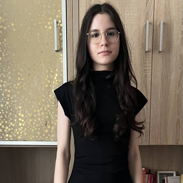 fotografia p015 profilu 0102FCIUNE