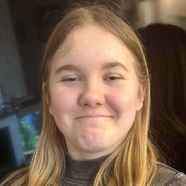 modelka s ID 0102FJXW1S p021