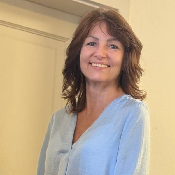 modelka s ID 0102FUC4U9 p021