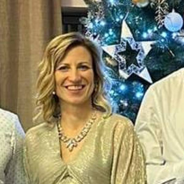 modelka s ID 0102GAZUPQ p021