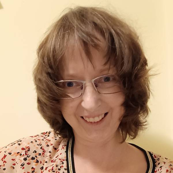 modelka s ID 0102GBK1MQ p021