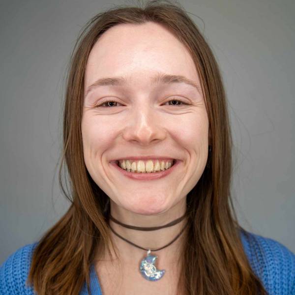 modelka s ID 0102GBP9HA p021