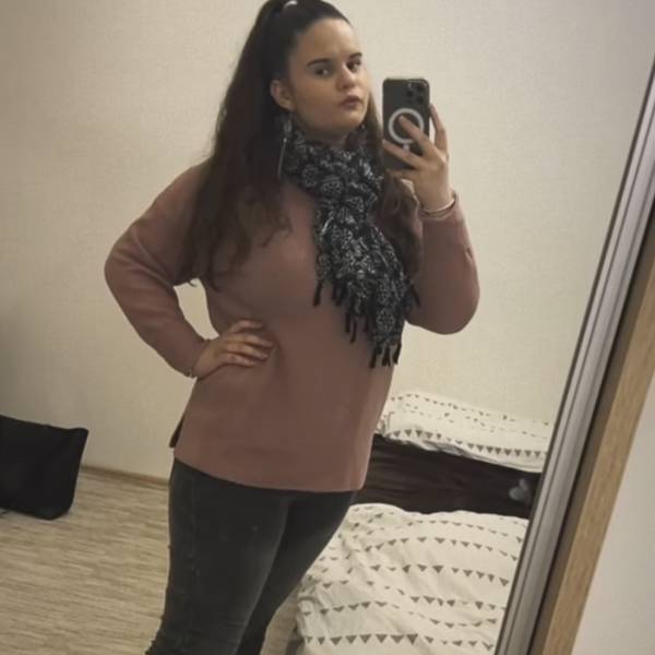 modelka s ID 0102GCK2CR p031