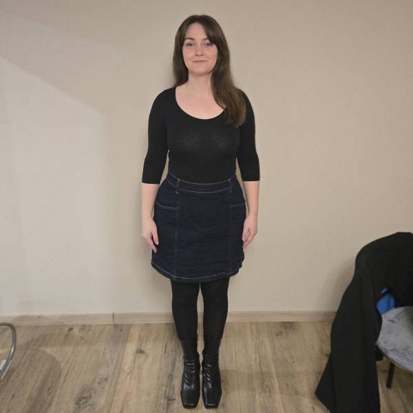 modelka s ID 0102GDV5JH p021