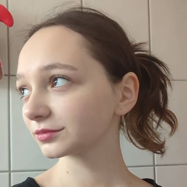 modelka s ID 0102GROXP4 p021