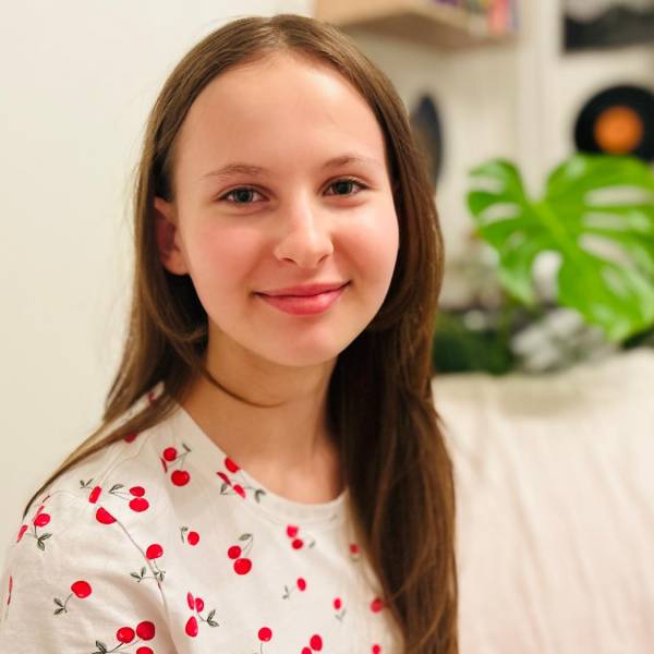 modelka s ID 0102GT761V p021