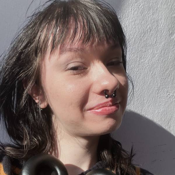 modelka s ID 0102H08P7Q p021