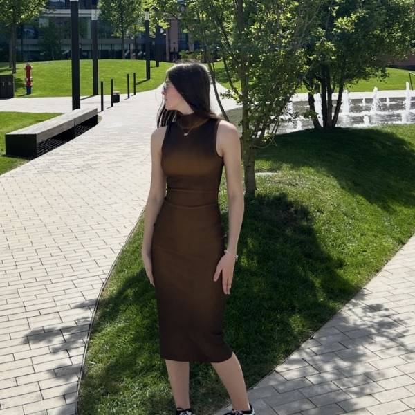 modelka s ID 0102H1R468 p031