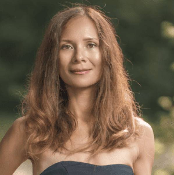 modelka s ID 0102H2WHXO p021