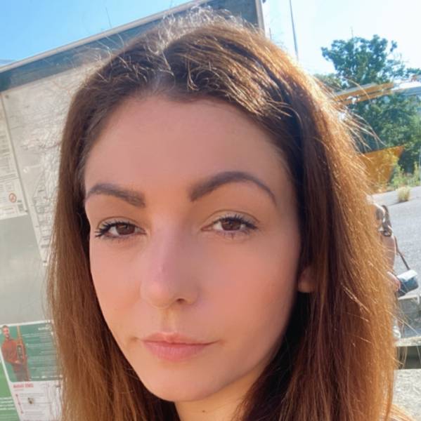 fotografia p015 profilu 0102H5U5V8