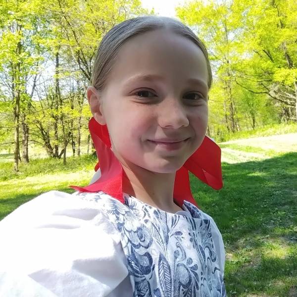 modelka s ID 0102H6UT9M p021