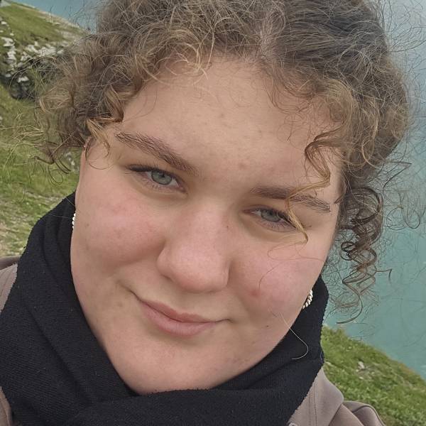 modelka s ID 0102HCL0PS p021