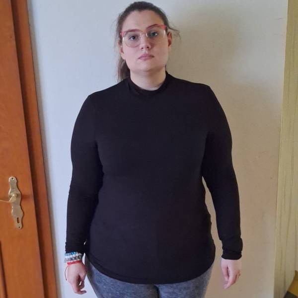 modelka s ID 0102HD3P9O p031