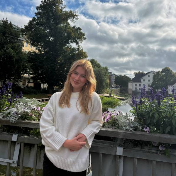 modelka s ID 0102HHA08V p021