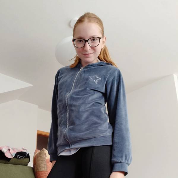 modelka s ID 0102HHWGTB p031