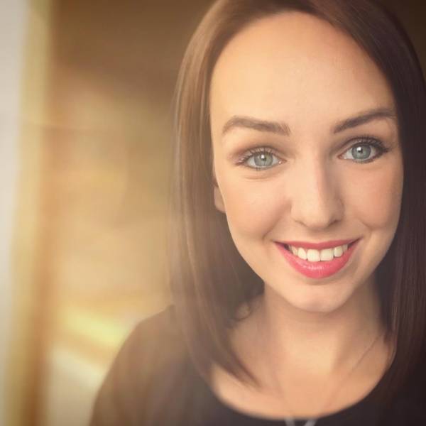 modelka s ID 0102HXAFFT p021