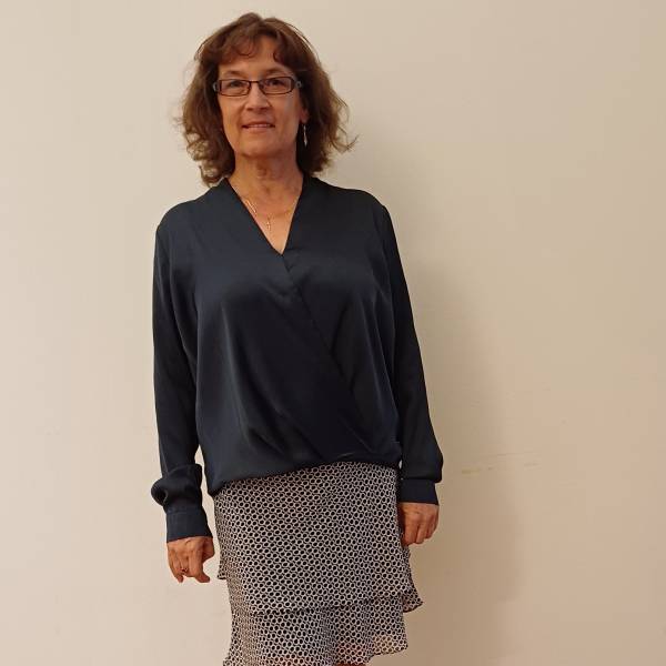 modelka s ID 0102HZF6N2 p031