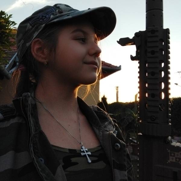 fotografia p013 profilu 0102HZMZJX