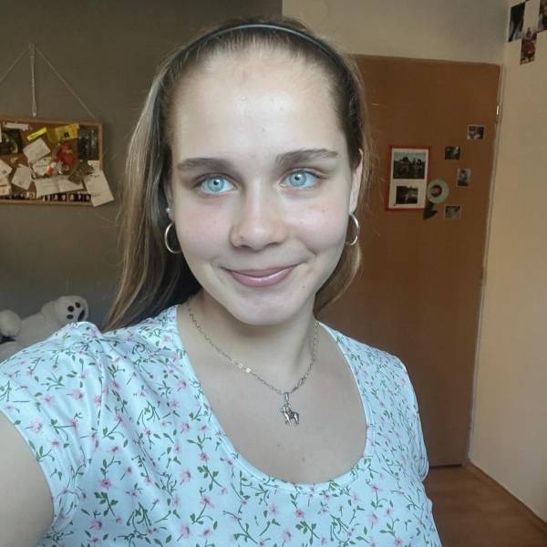 modelka s ID 0102I26CIX p021