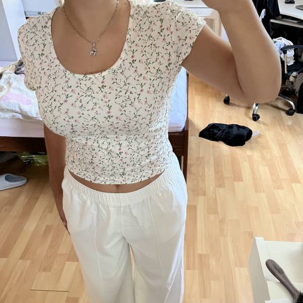 modelka s ID 0102I26CIX p031