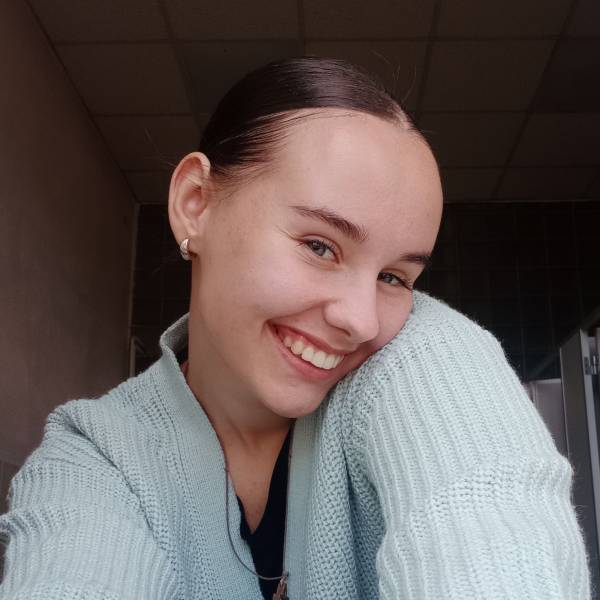 modelka s ID 0102I6FP09 p021