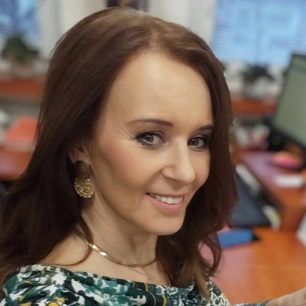 modelka s ID 0102ISS88F p021