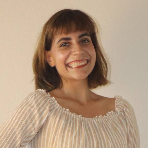 modelka s ID 0102IU5E3I p021