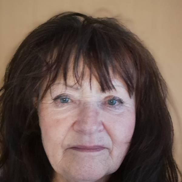 fotografia p013 profilu 0102J1Y0JA