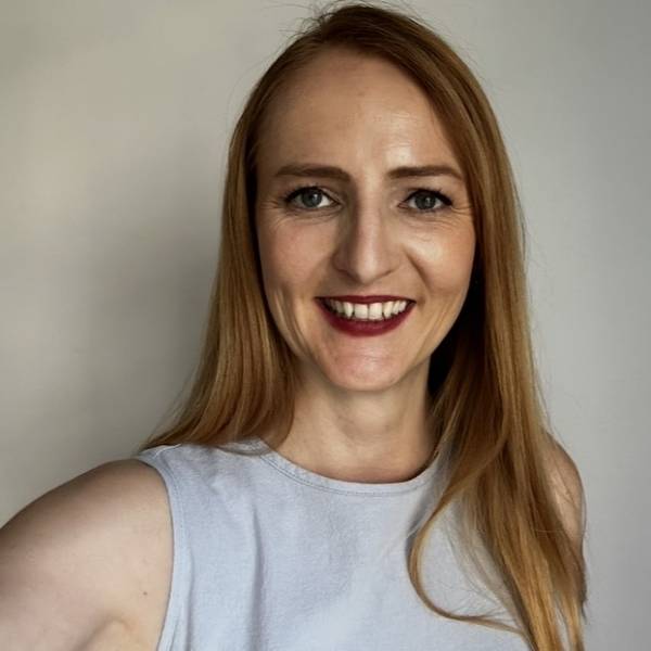 modelka s ID 0102J51845 p021