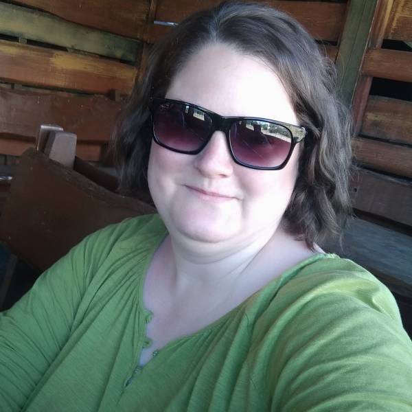 modelka s ID 0102JG95LU p031