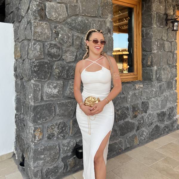 modelka s ID 0102JGP3DO p031