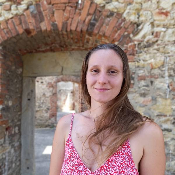 modelka s ID 0102JIMODE p021