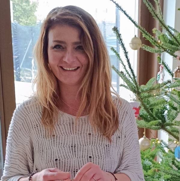 modelka s ID 0102JIU2Z3 p031