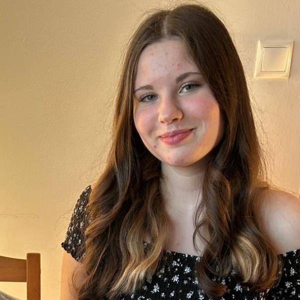 fotografia p013 profilu 0102JJE9GZ