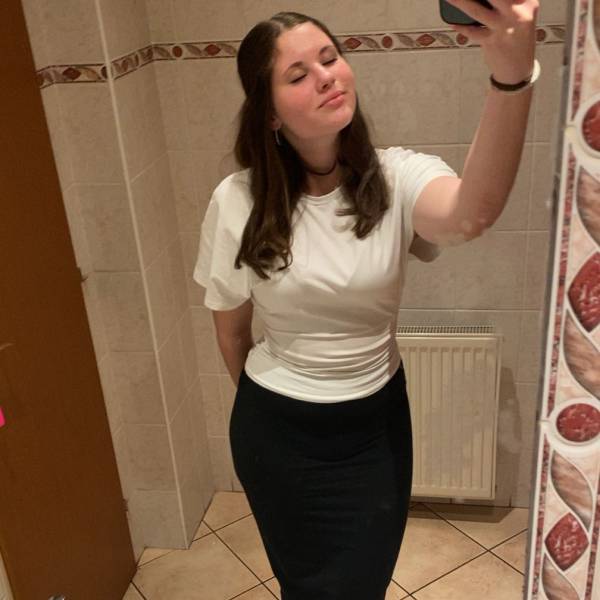 fotografia p014 profilu 0102JJE9GZ