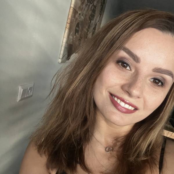 modelka s ID 0102JNXEHN p021
