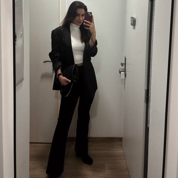 modelka s ID 0102JSS0ND p031