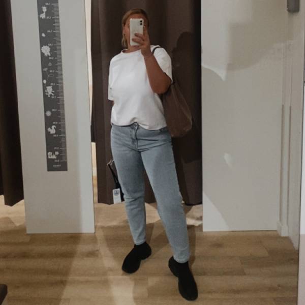 modelka s ID 0102K5H2PX p031