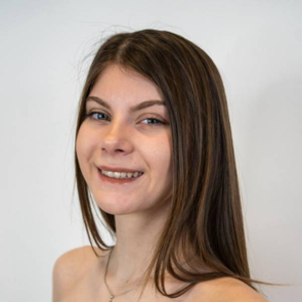 modelka s ID 0102K6838A p021