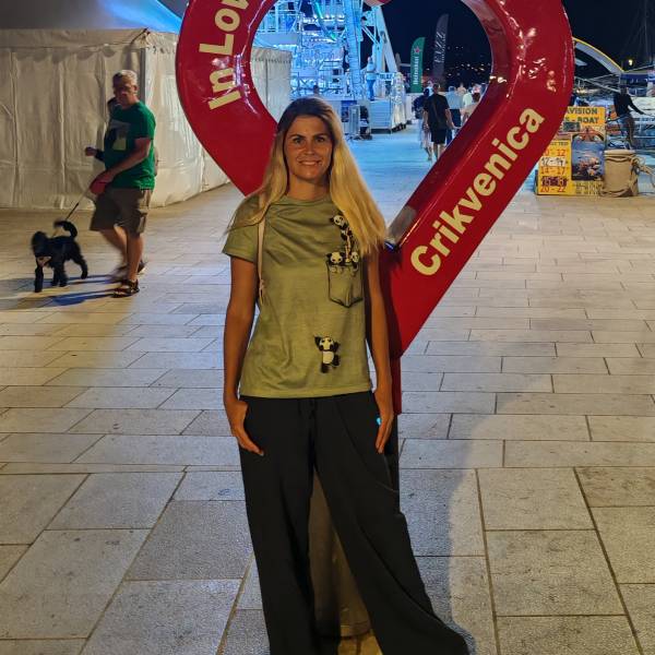 modelka s ID 0102K70Z3J p031