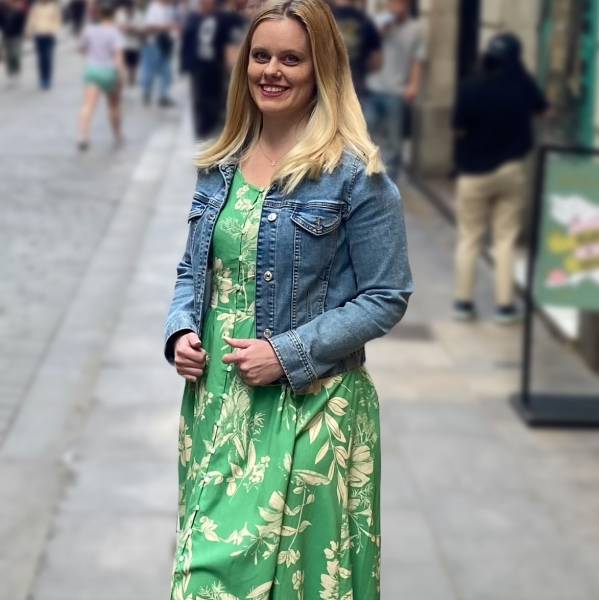 modelka s ID 0102KOHMIF p031