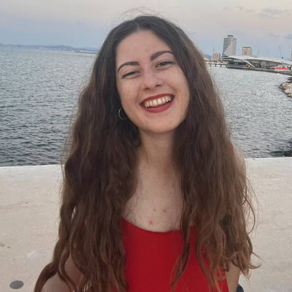 modelka s ID 0102KQ1MZ8 p021