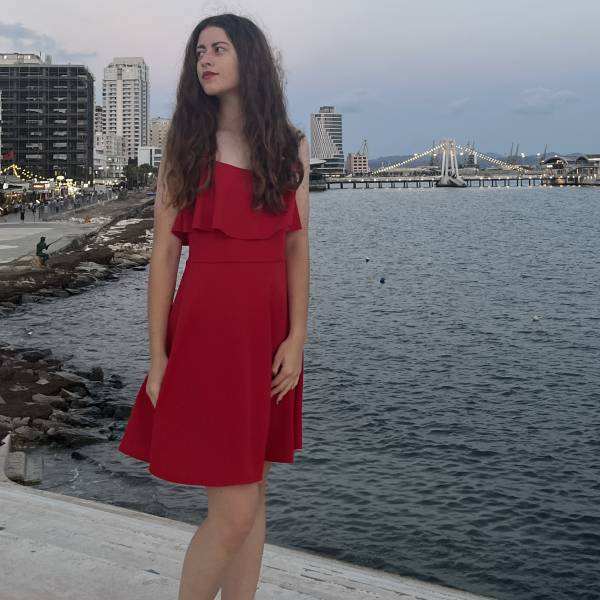 modelka s ID 0102KQ1MZ8 p031