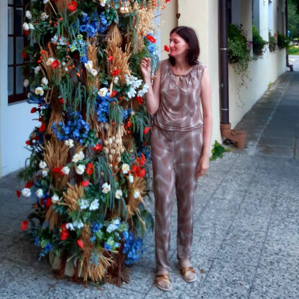 modelka s ID 0102L4FLZB p031