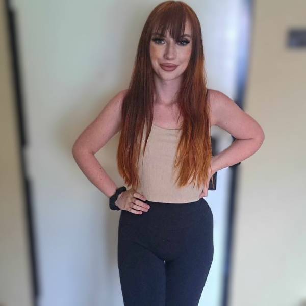 modelka s ID 0102L4G43P p031