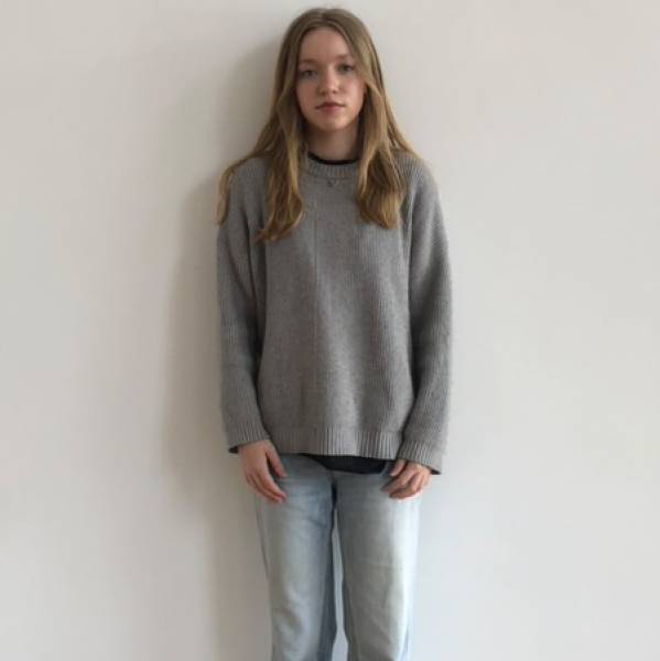 modelka s ID 0102LMGPK7 p031