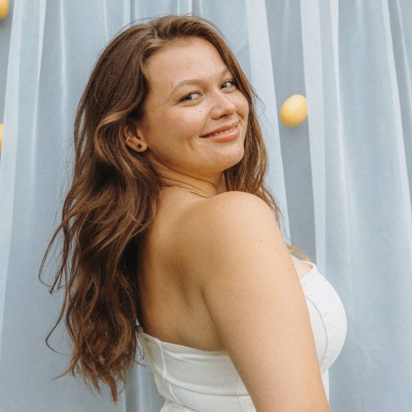 modelka s ID 0102LN95GG p021