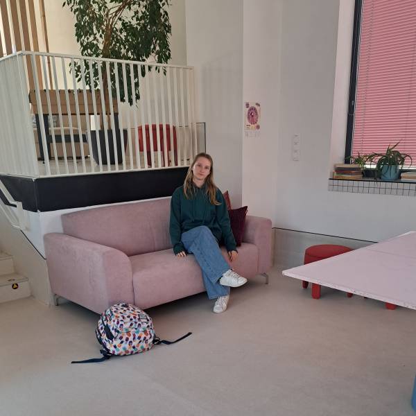 modelka s ID 0102LNNW3J p031