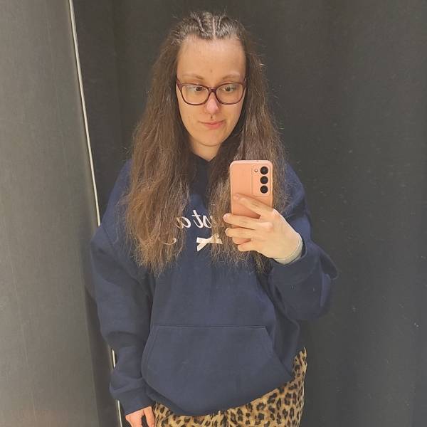 modelka s ID 0102M1JJVV p031