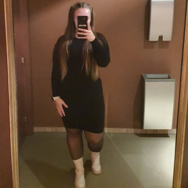 modelka s ID 0102M55R4U p031